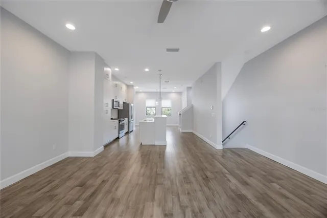 $3,850 | 1330 West Gray Street, Unit 5, Tampa, FL 33606