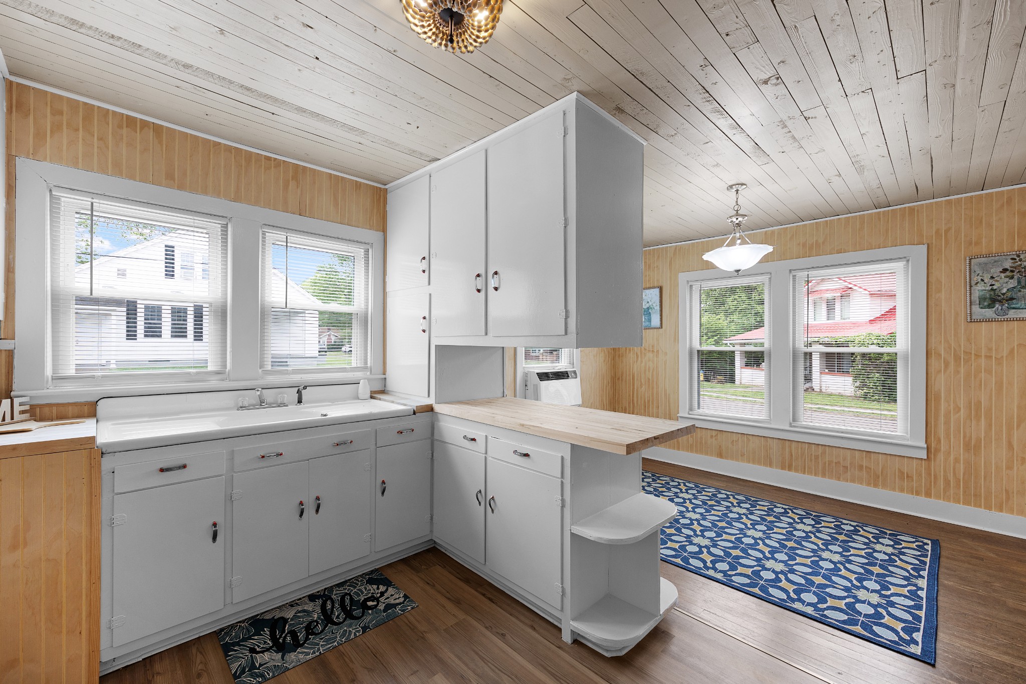 116 Summer Street Martin, TN 38237 - Photo 21 of 43 a large white kitchen with a large window