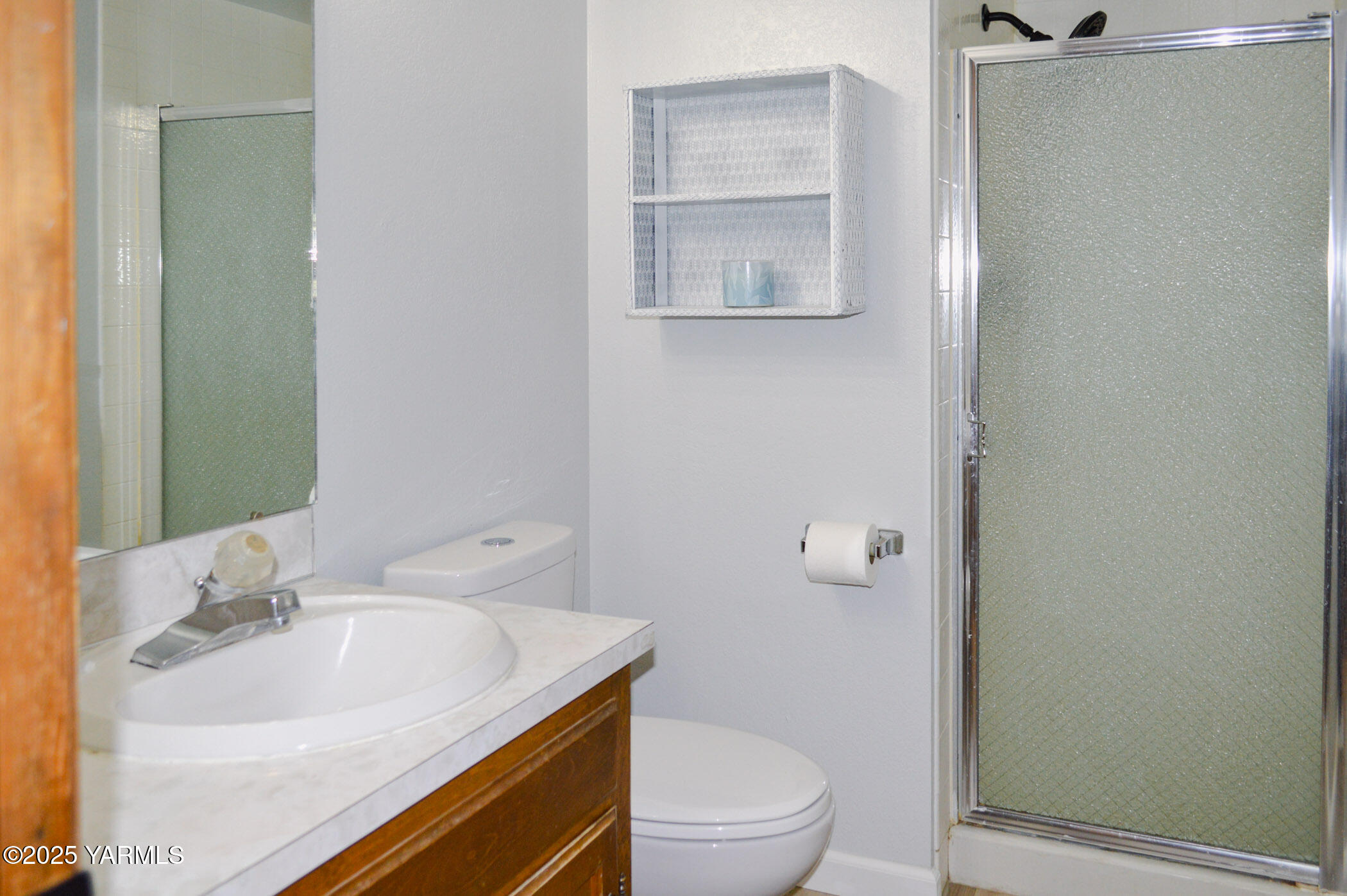 11 Echo Court Yakima, WA 98908 - Photo 15 of 29 FullBath