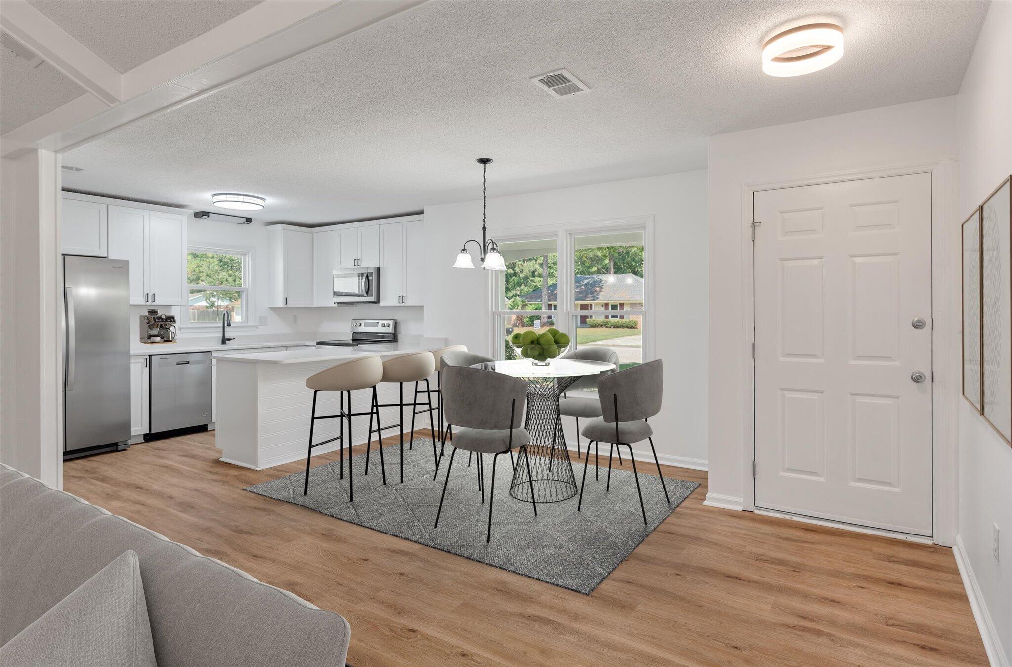 216 Longleaf Road Summerville, SC 29486 - Photo 6 of 29 03-216 Longleaf_Virtual Staging_Lowcount