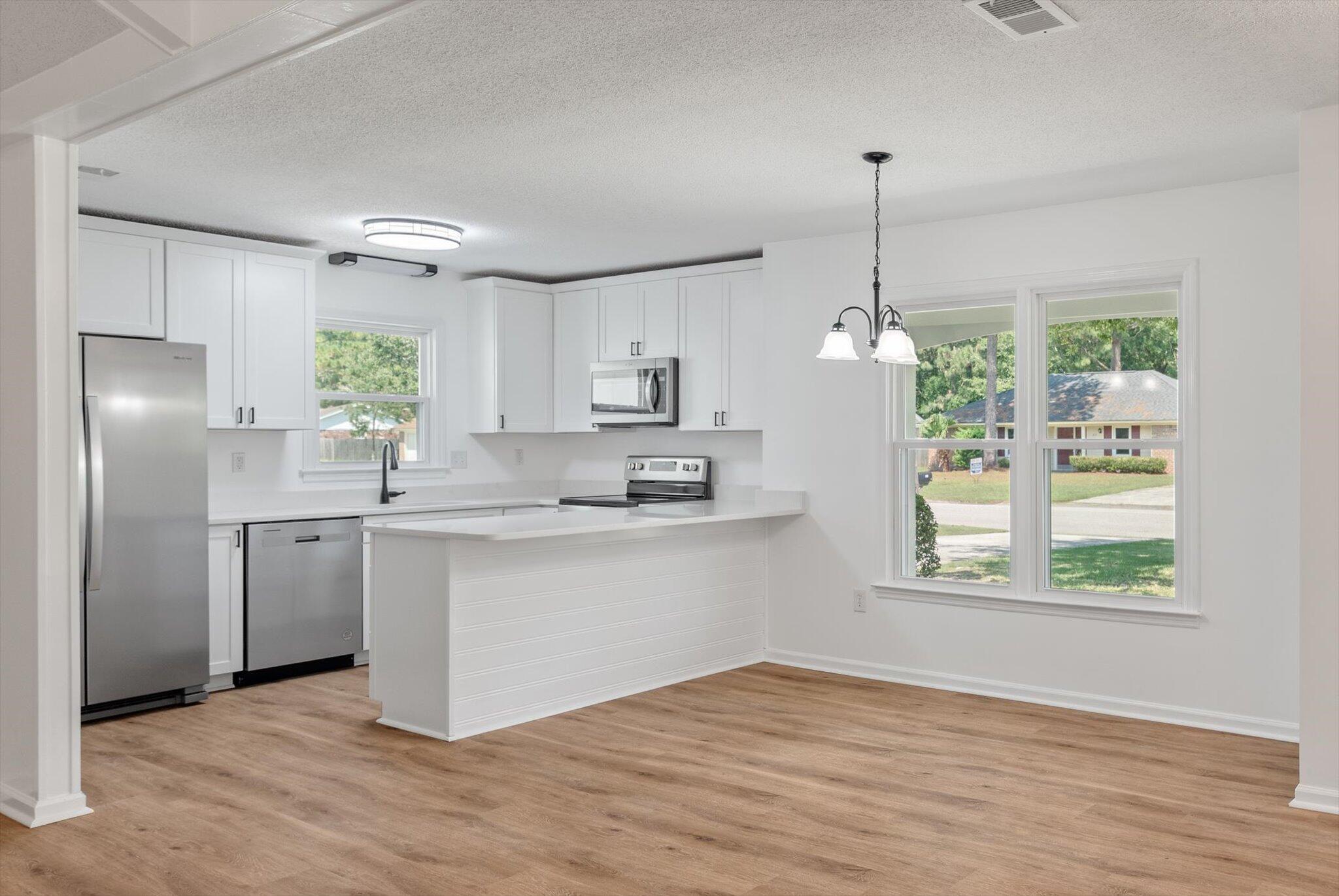 216 Longleaf Road Summerville, SC 29486 - Photo 7 of 29 12-216 Longleaf Rd_Lowcountry_Exposure-3