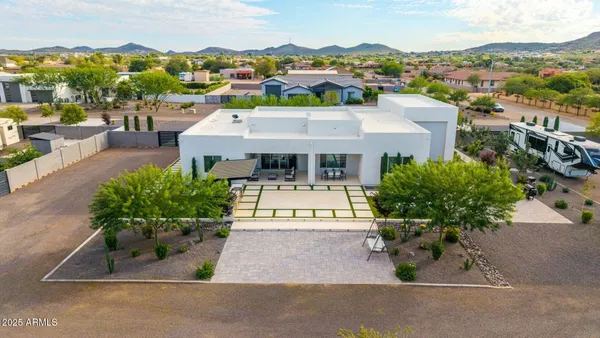 $1,450,000 | 37239 North 11th Avenue, Phoenix, AZ 85086