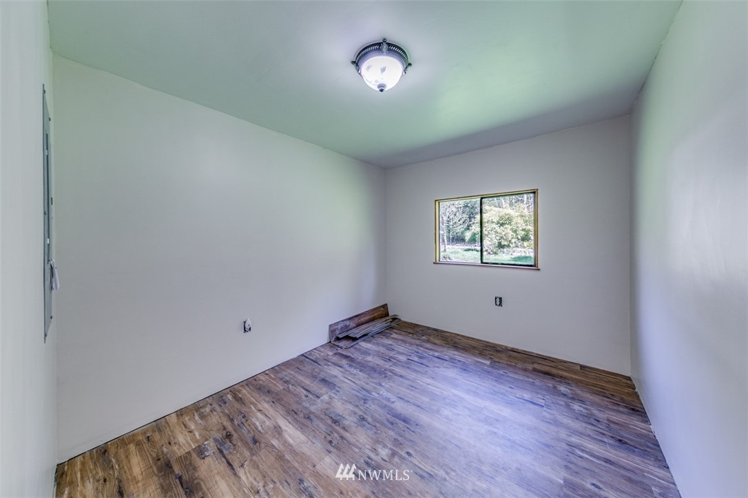446 Grant Road Port Angeles, WA 98363 - Photo 20 of 40 Gallery Image 20