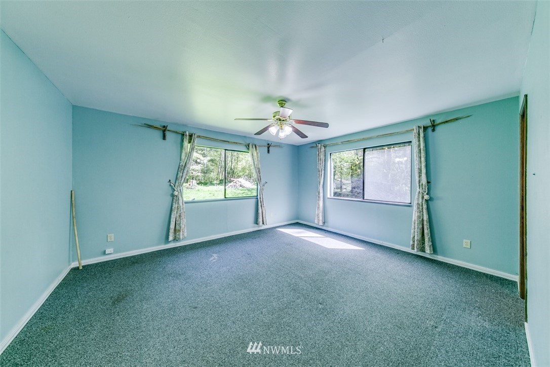 446 Grant Road Port Angeles, WA 98363 - Photo 24 of 40 Gallery Image 24