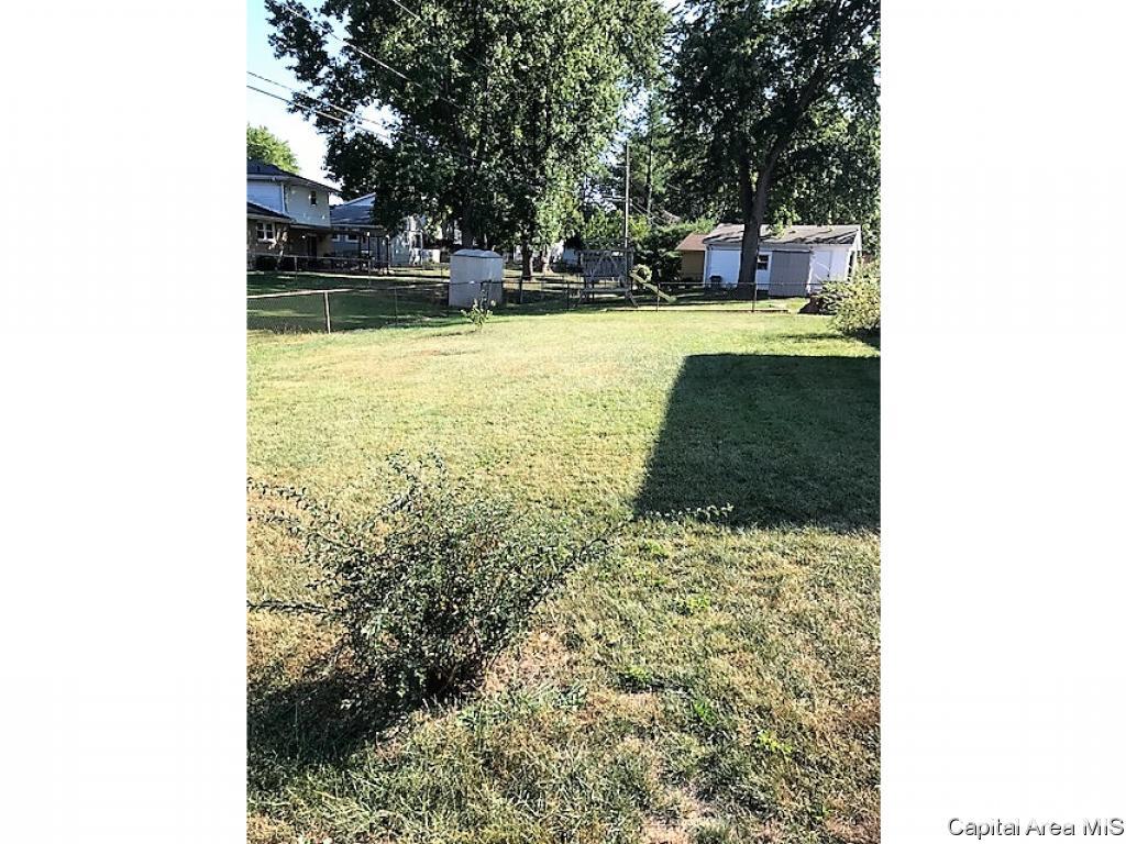 2428 Tamaroa Trail Springfield, IL 62702 - Photo 29 of 31