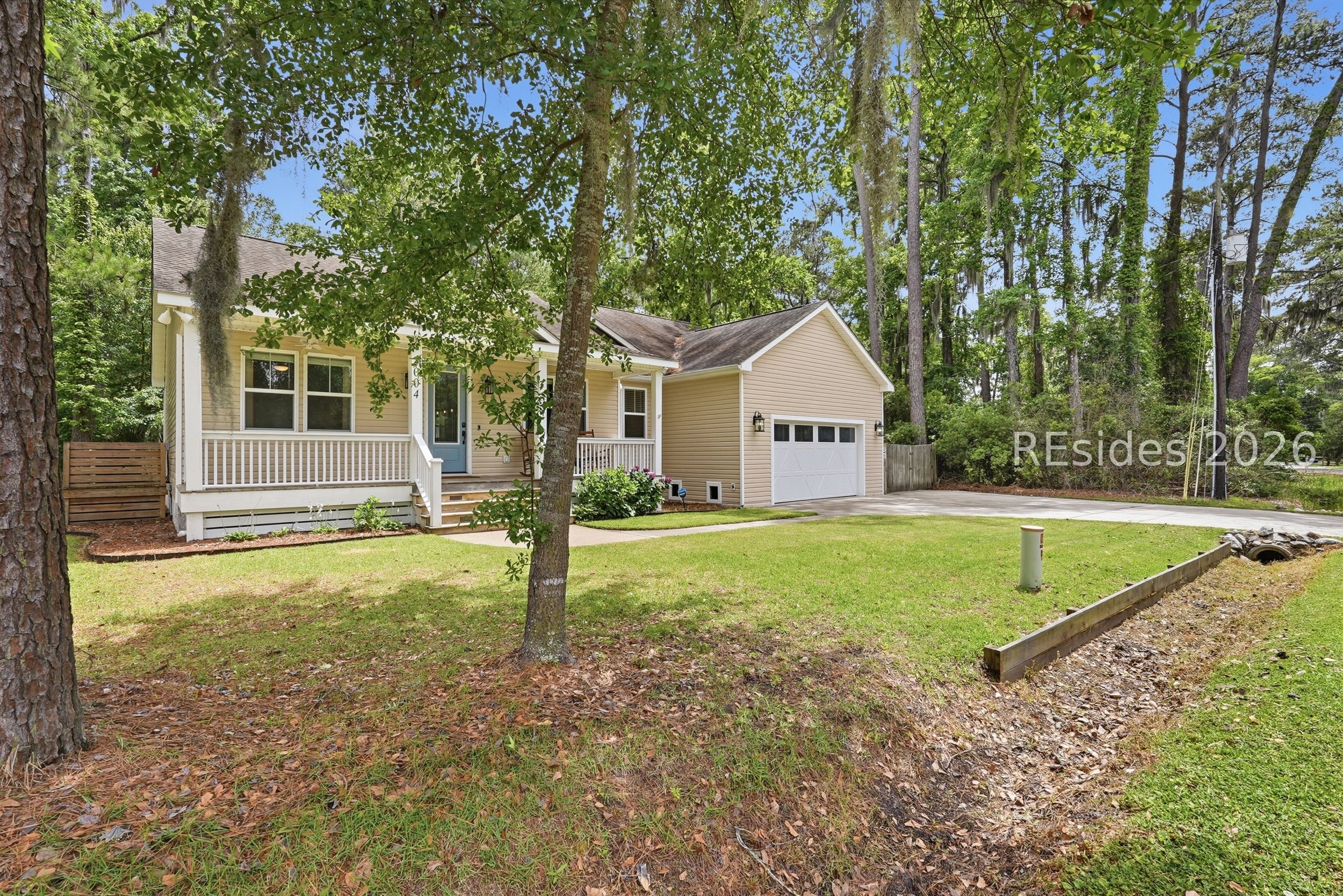 3004 Palmetto Ridge Road Beaufort, SC 29906 - Photo 2 of 35