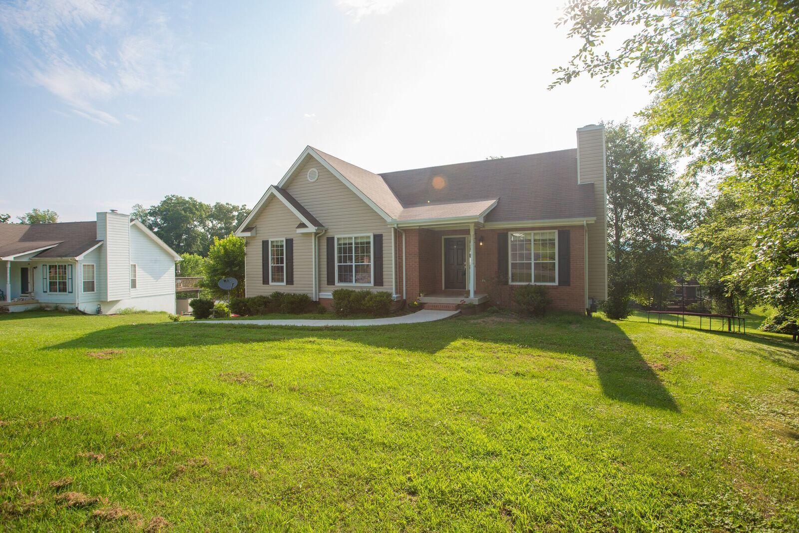 322 White Road Chattanooga, TN 37421 - Photo 2 of 48 white.3
