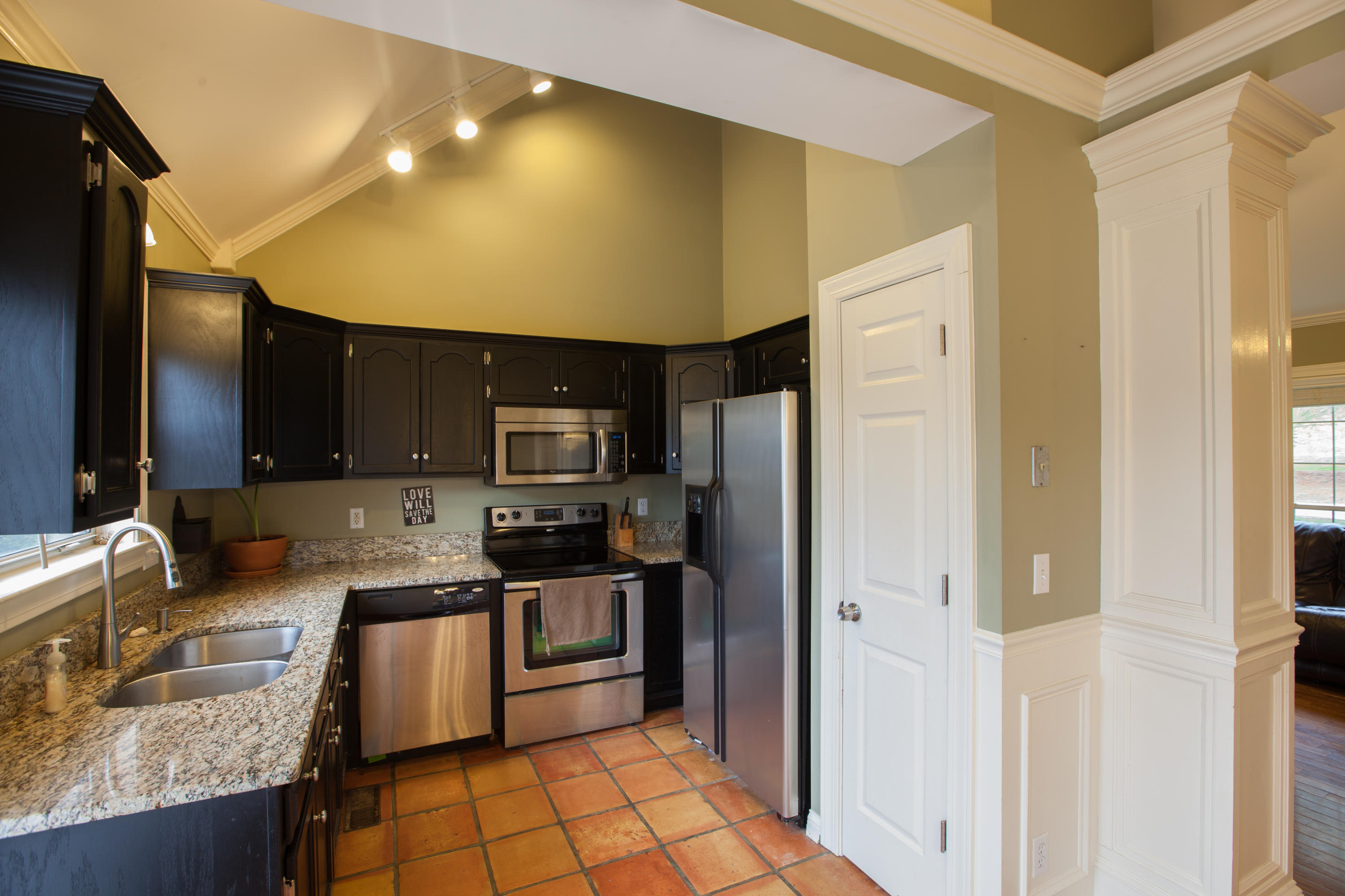 322 White Road Chattanooga, TN 37421 - Photo 12 of 48 322 White RD -8481