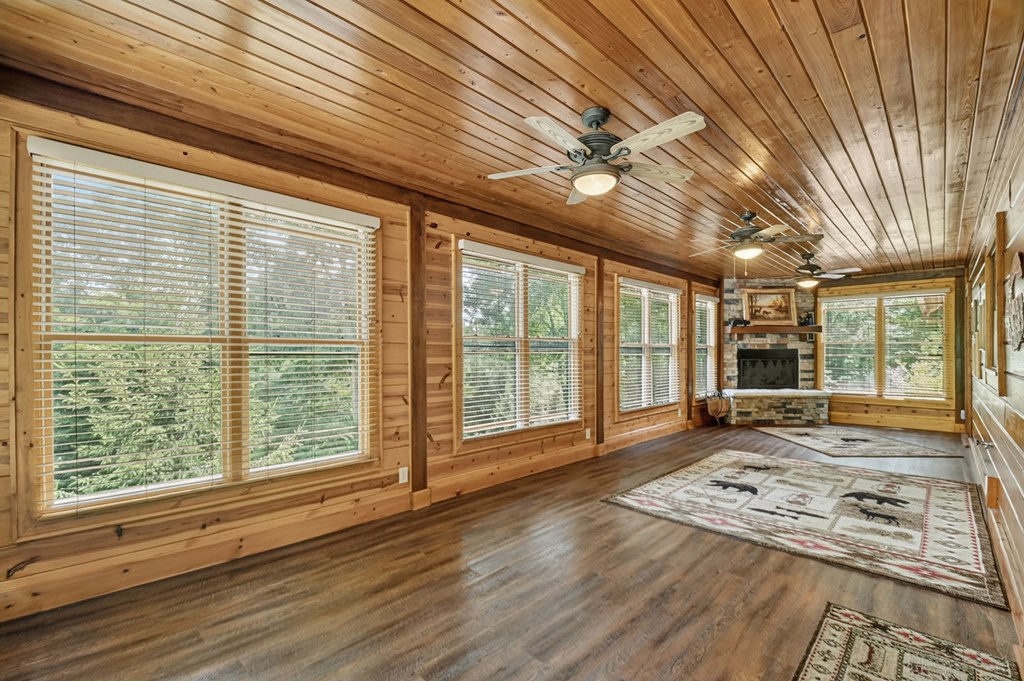 536 Delta Way Blue Ridge, GA 30513 - Photo 19 of 70