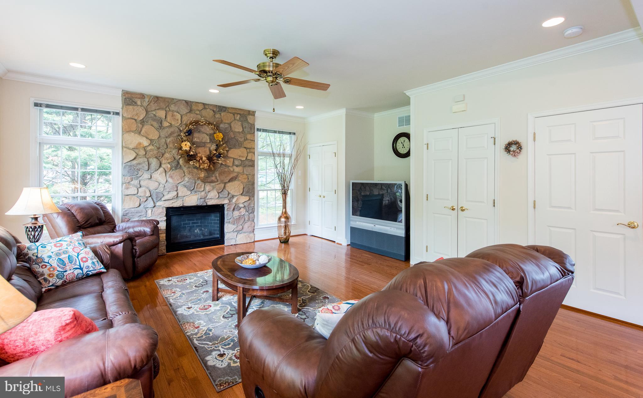 16483 Frederick Road Woodbine, MD 21797 - Photo 22 of 48 Family Room