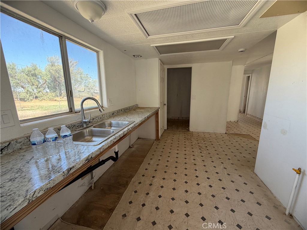 33803 Suffoch Road Newberry Springs, CA 92365 - Photo 30 of 38 Gallery Image 30