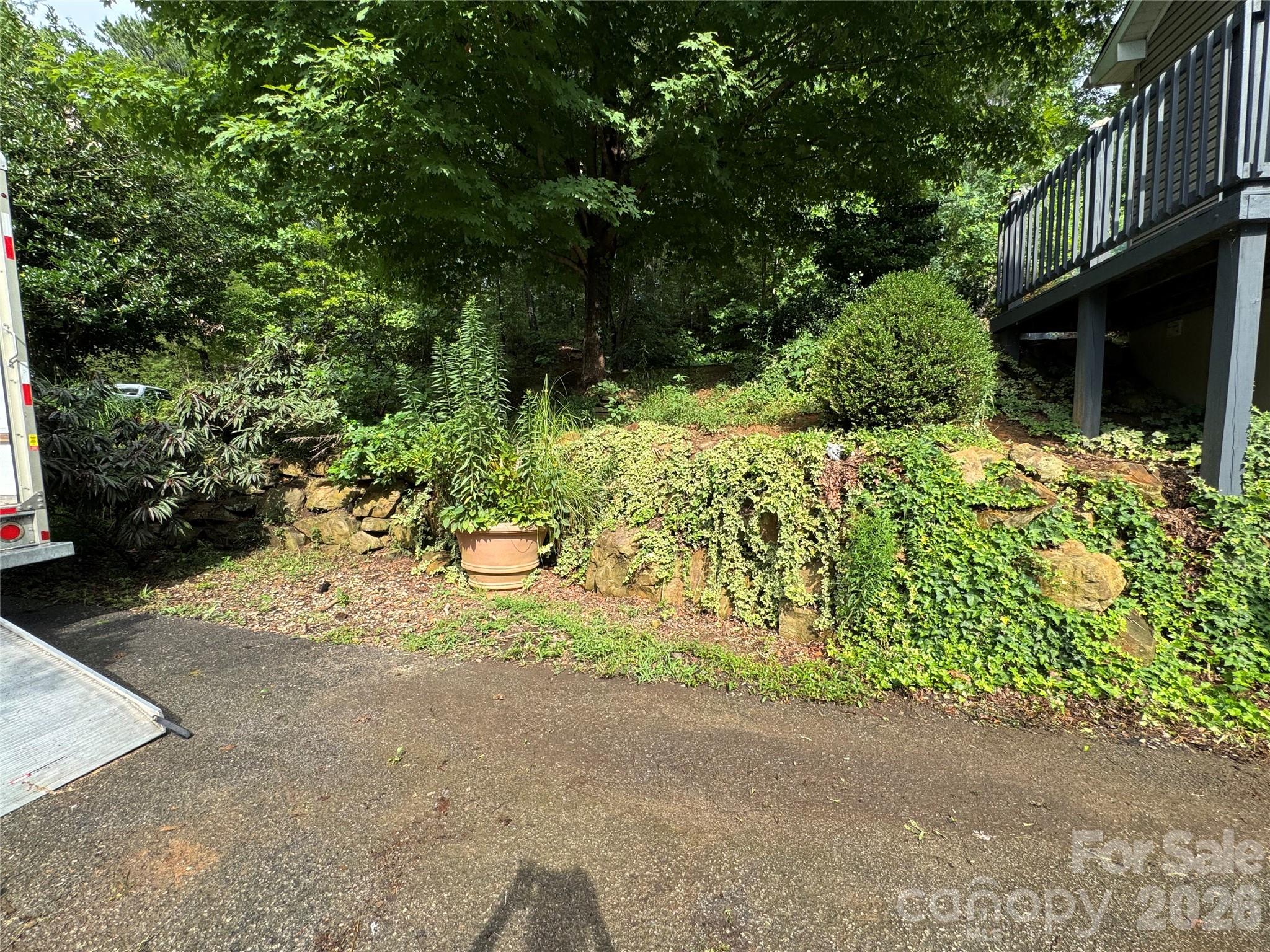 1886 Old Linville Road Marion, NC 28752 - Photo 13 of 40 Gallery Image 13