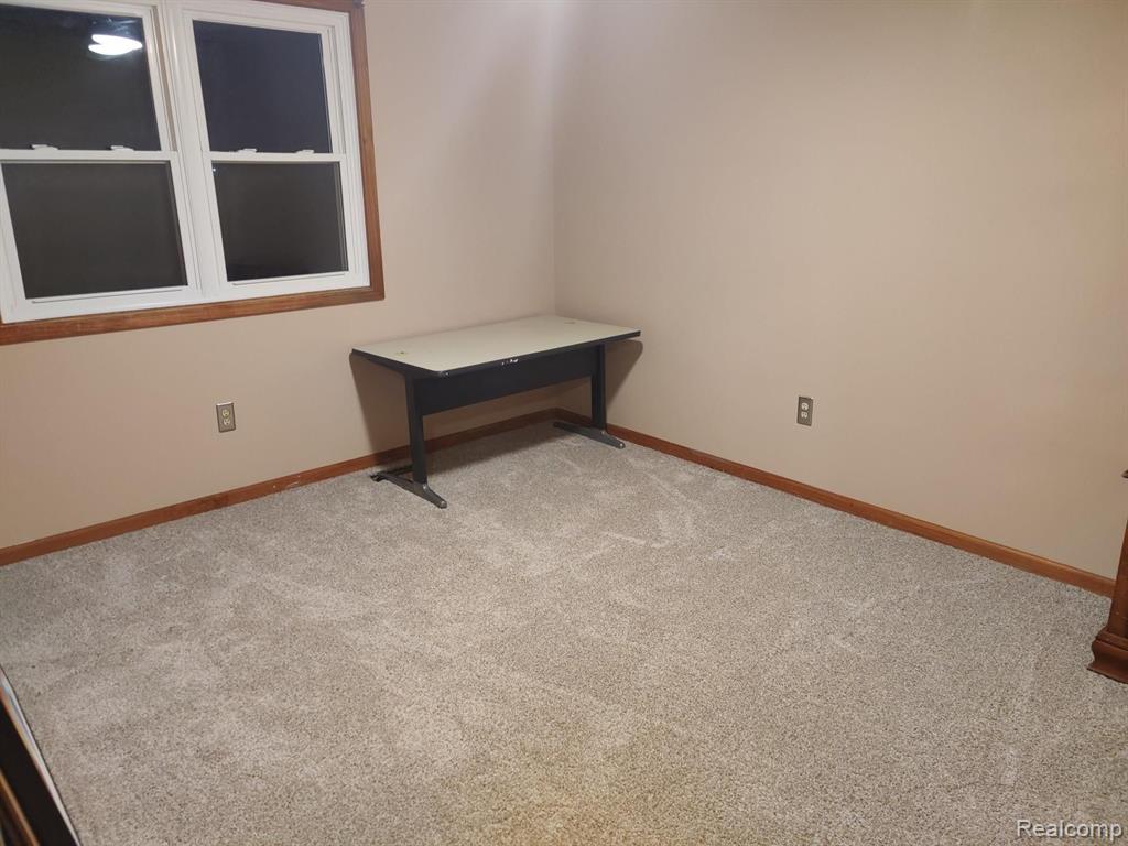 12295 Cook Road Gaines, MI 48436 - Photo 26 of 39