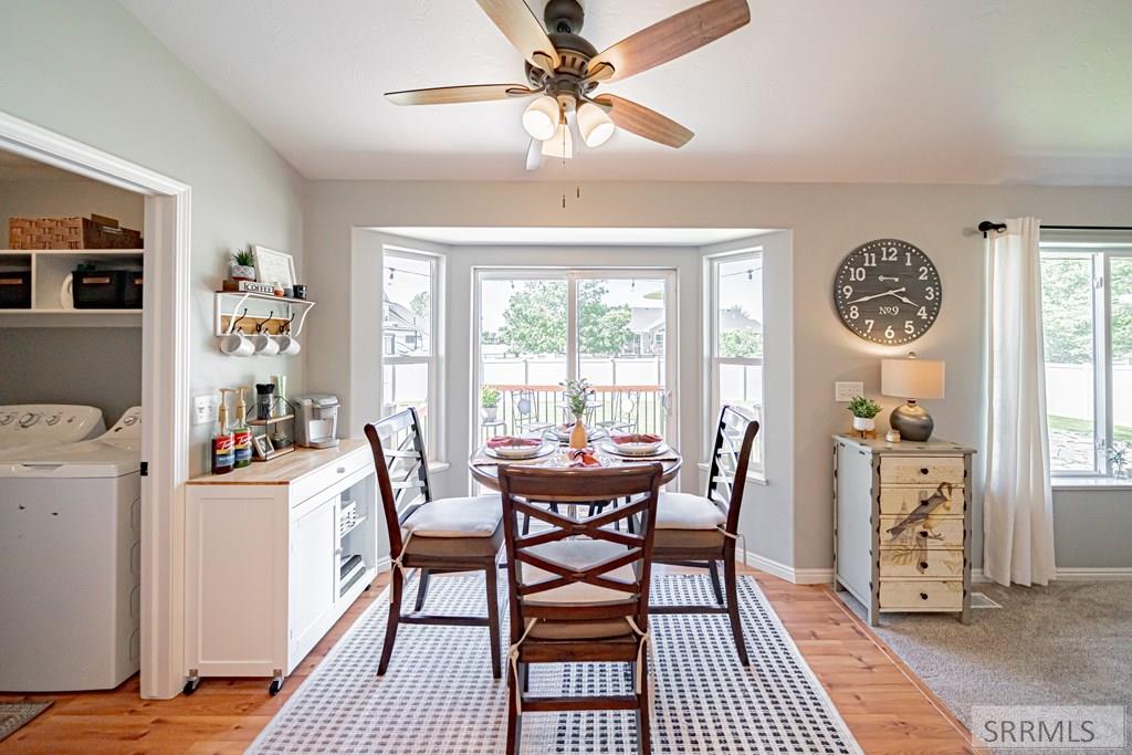 3947 Jordan Circle Ammon, ID 83406 - Photo 19 of 81 Dining/Breakfast Nook
