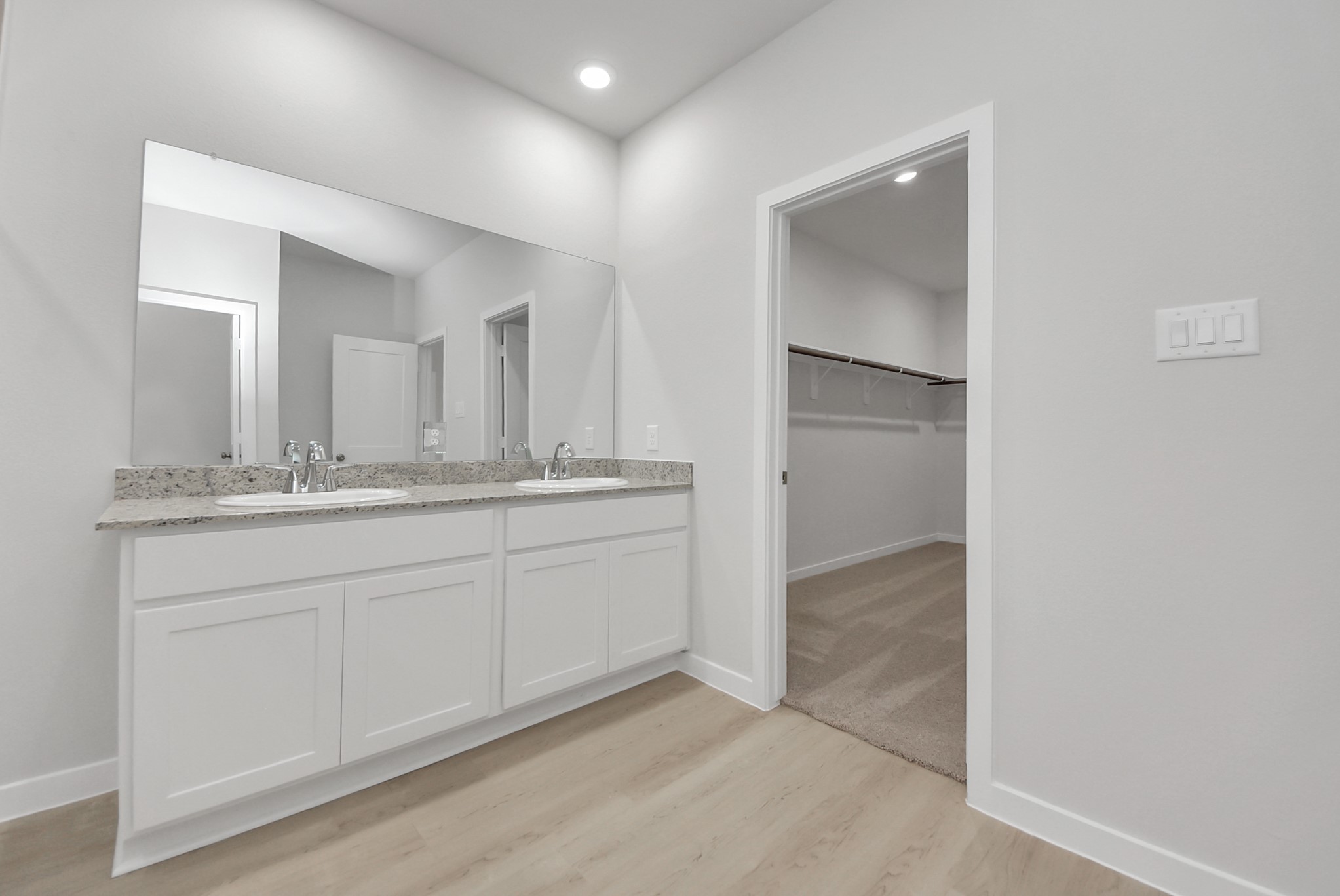 473 Shoreview Drive Conroe, TX 77303 - Photo 36 of 49 a bathroom with a sink and a mirror