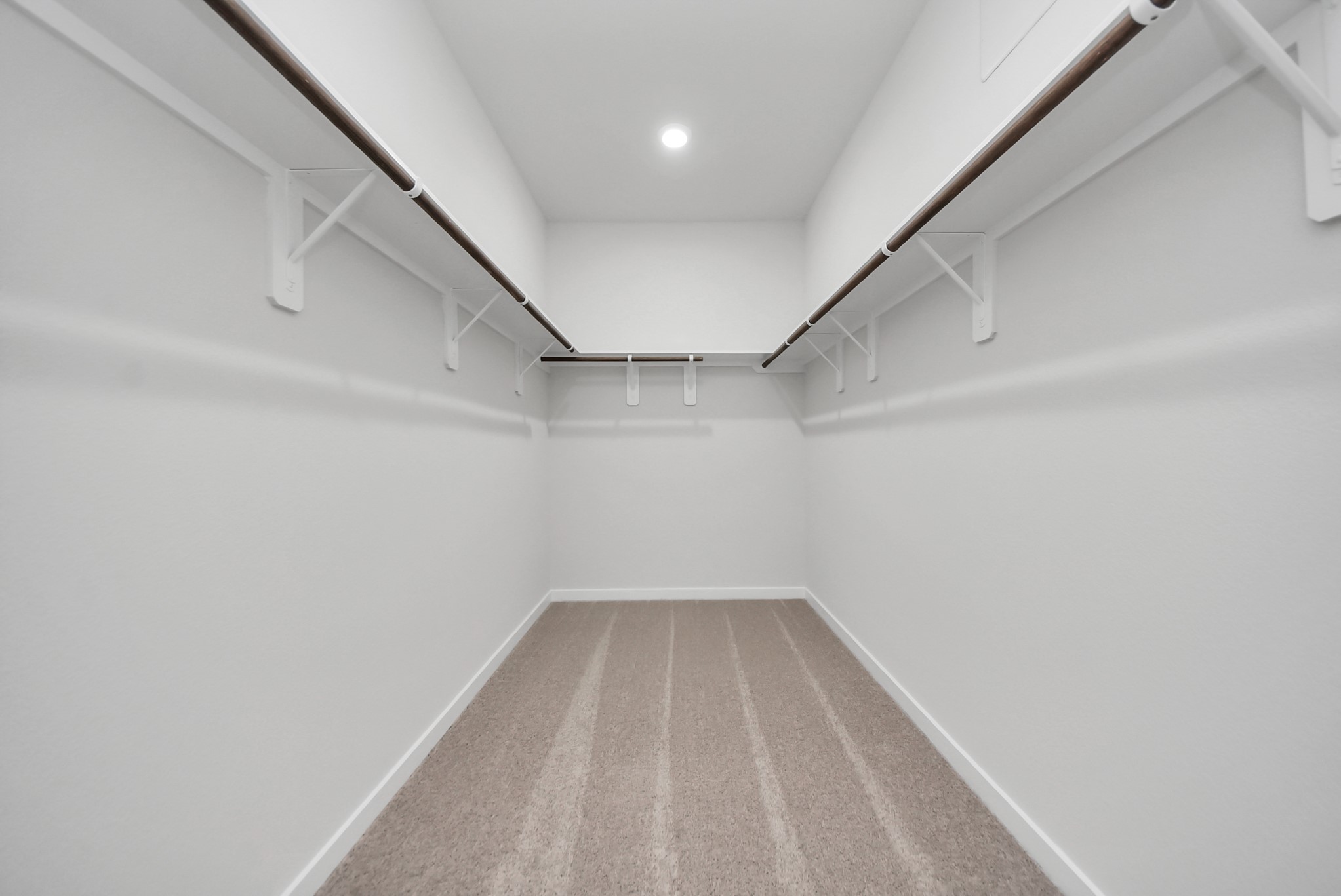 473 Shoreview Drive Conroe, TX 77303 - Photo 38 of 49 a view of a big room with wooden floor