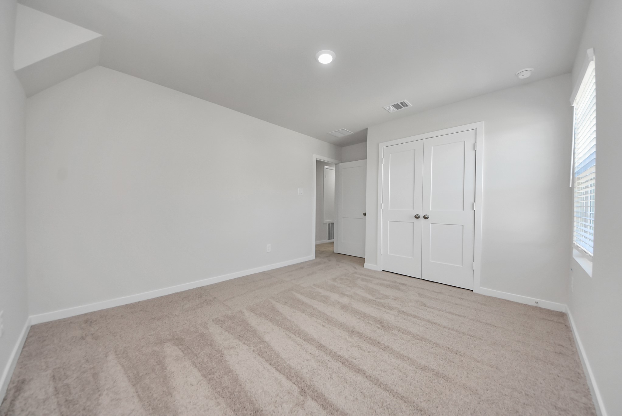 473 Shoreview Drive Conroe, TX 77303 - Photo 47 of 49 a view of an empty room