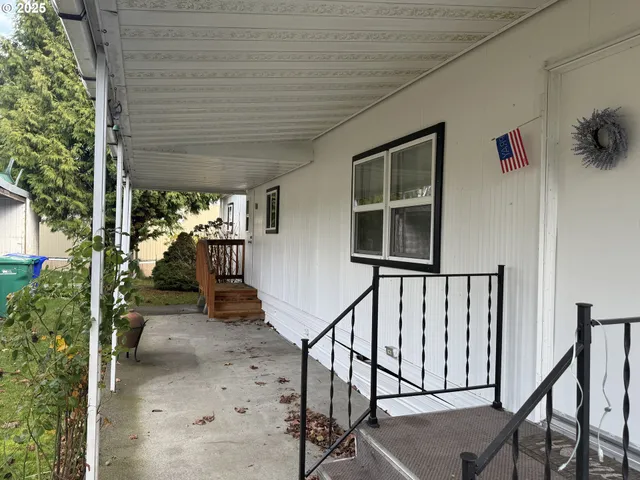 $42,499 | 13045 Southeast Stark Street, Portland, OR 97233