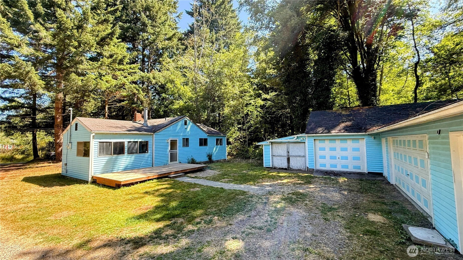11003 Southwest Cove Road Vashon, WA 98070 - Photo 3 of 9