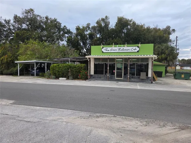 $3,000 | 38201 10th Avenue, Zephyrhills, FL 33542