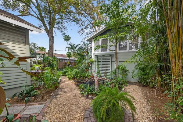 $950,000 | 2651 3rd Avenue North, St. Petersburg, FL 33713