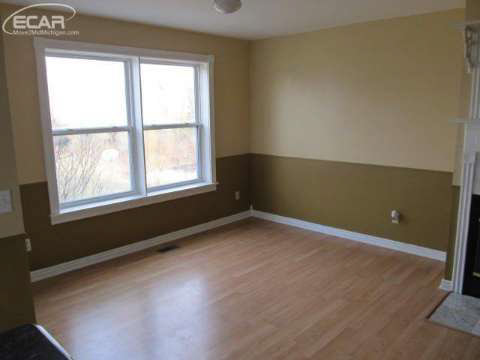 6494 Sheridan Road Flushing, MI 48433 - Photo 26 of 27 20426905-25.JPG