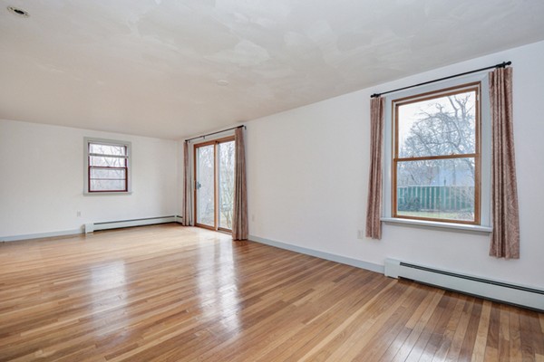 22 Quail Hill Road Orleans, MA 02653 - Photo 5 of 30 Gallery Image 5