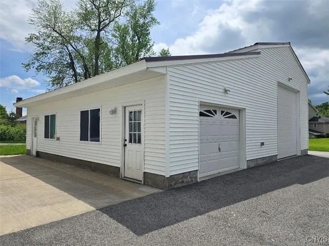 $315,000 | 343 North Peterboro Street, Lenox, NY 13032