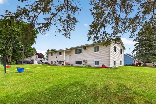 $349,900 | 150 2nd Avenue Southwest, Elgin, MN 55932