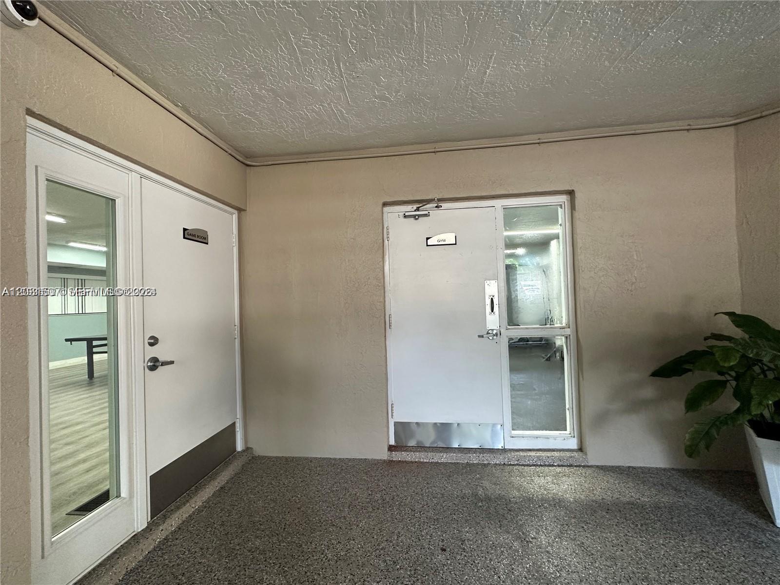 601 Ives Dairy Road, Unit 4018 Miami, FL 33179 - Photo 42 of 61