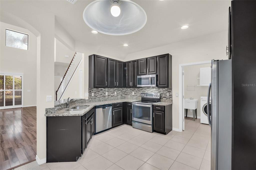 4739 Silverking Way Palm Harbor, FL 34684 - Photo 17 of 52