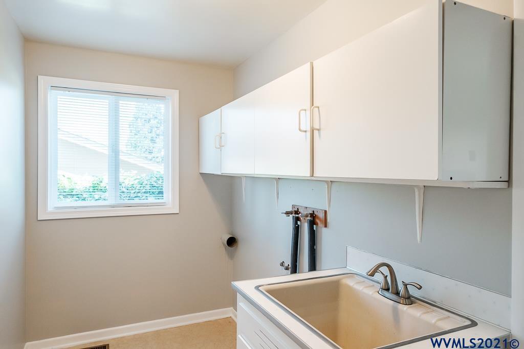 1609 Northwest Broadway Street Albany, OR 97321 - Photo 23 of 29 Gallery Image 23