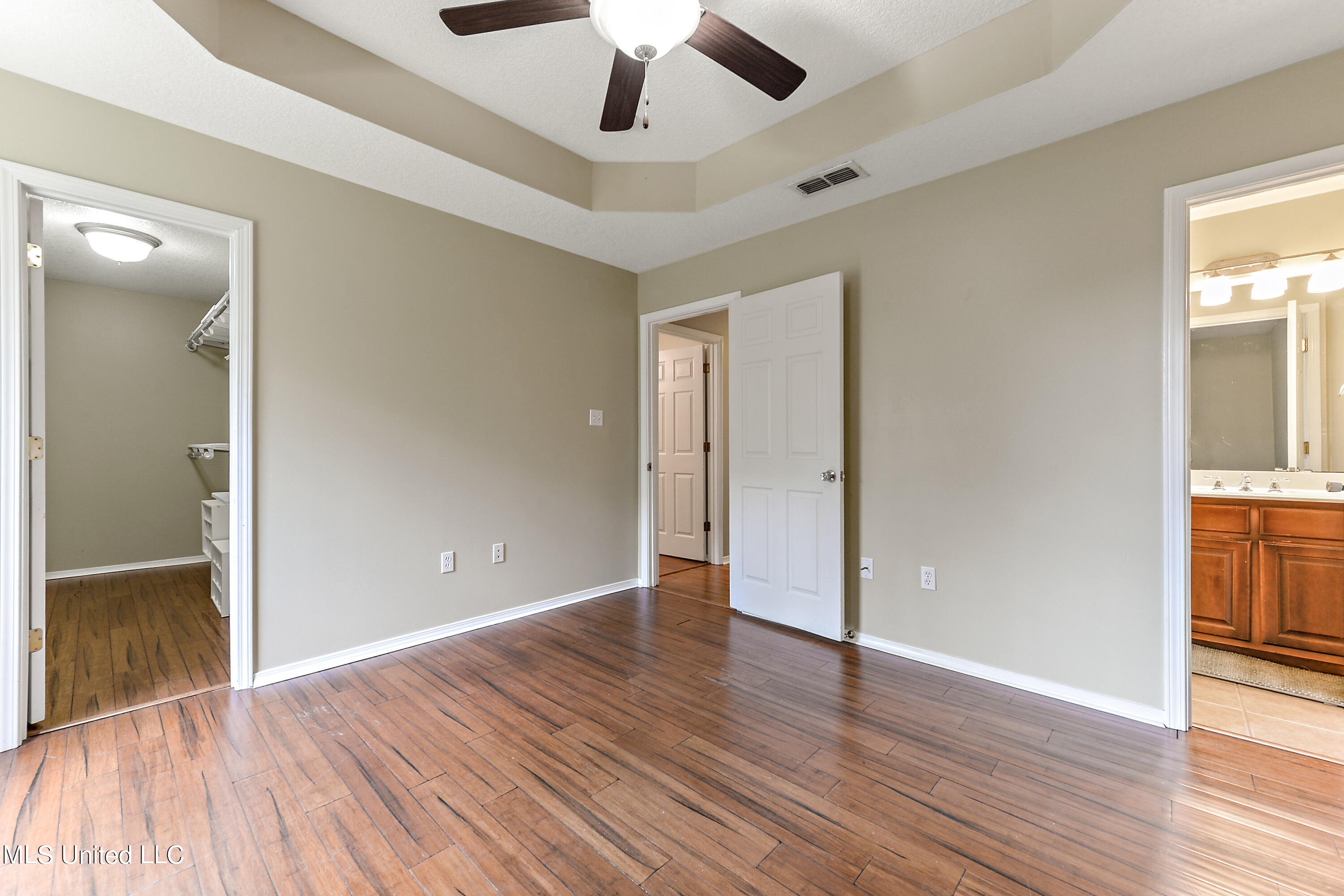 13446 Addison Avenue Gulfport, MS 39503 - Photo 11 of 21 011