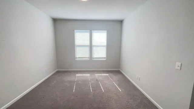 $2,150 | 561 Blueway Avenue, Summerville, SC 29486