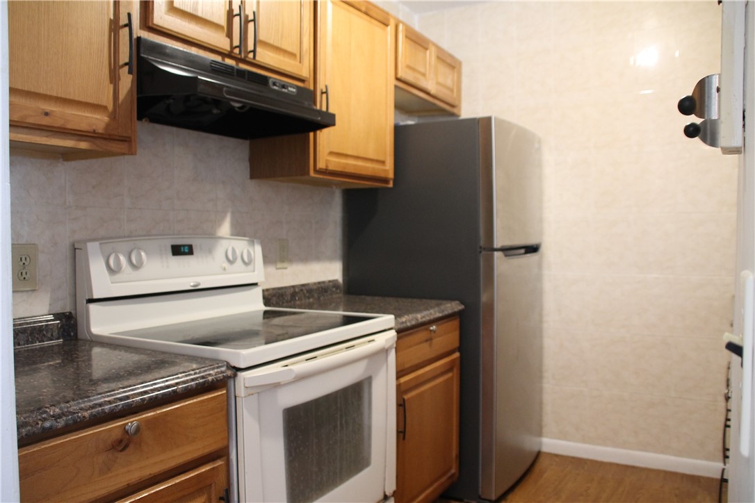 9 Apache Drive, Unit J Westerly, RI 02891 - Photo 7 of 19