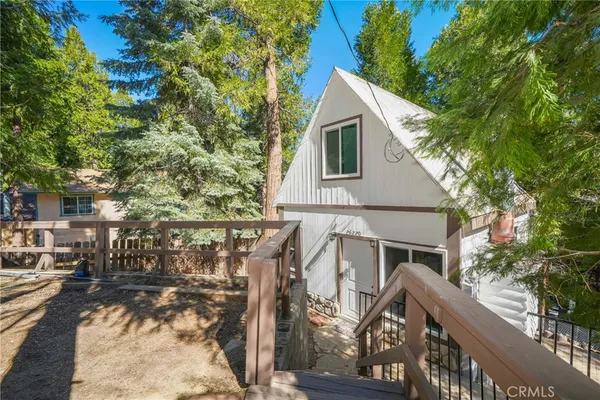 $279,500 | 26220 Boulder Lane, Twin Peaks, CA 92391