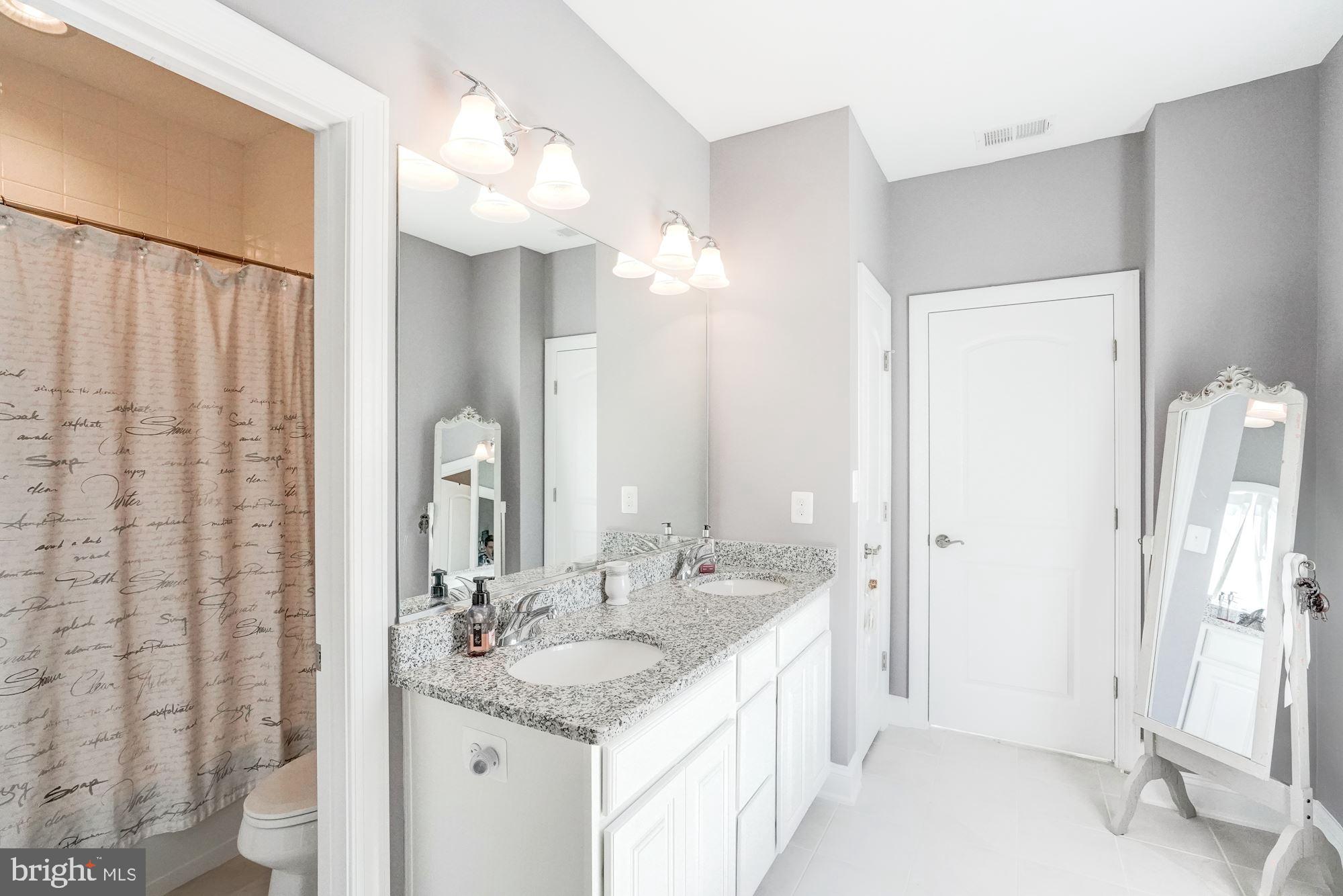 18452 Wild Raspberry Drive Purcellville, VA 20132 - Photo 17 of 28 Gallery Image 17