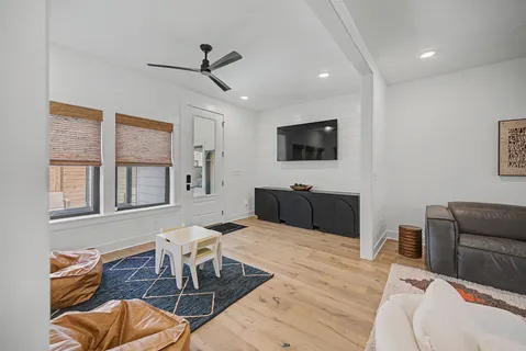$1,075,000 | 1320 B Lischey Avenue, Nashville, TN 37207
