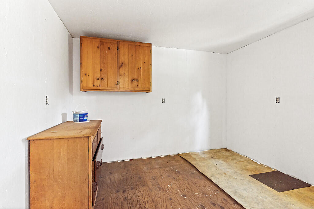 259 Drury Road Solon, ME 04979 - Photo 21 of 34 21_BP5A0255_DxO_mls