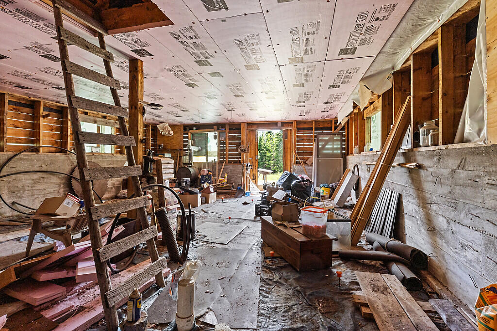 259 Drury Road Solon, ME 04979 - Photo 26 of 34 26_BP5A0288_DxO_mls