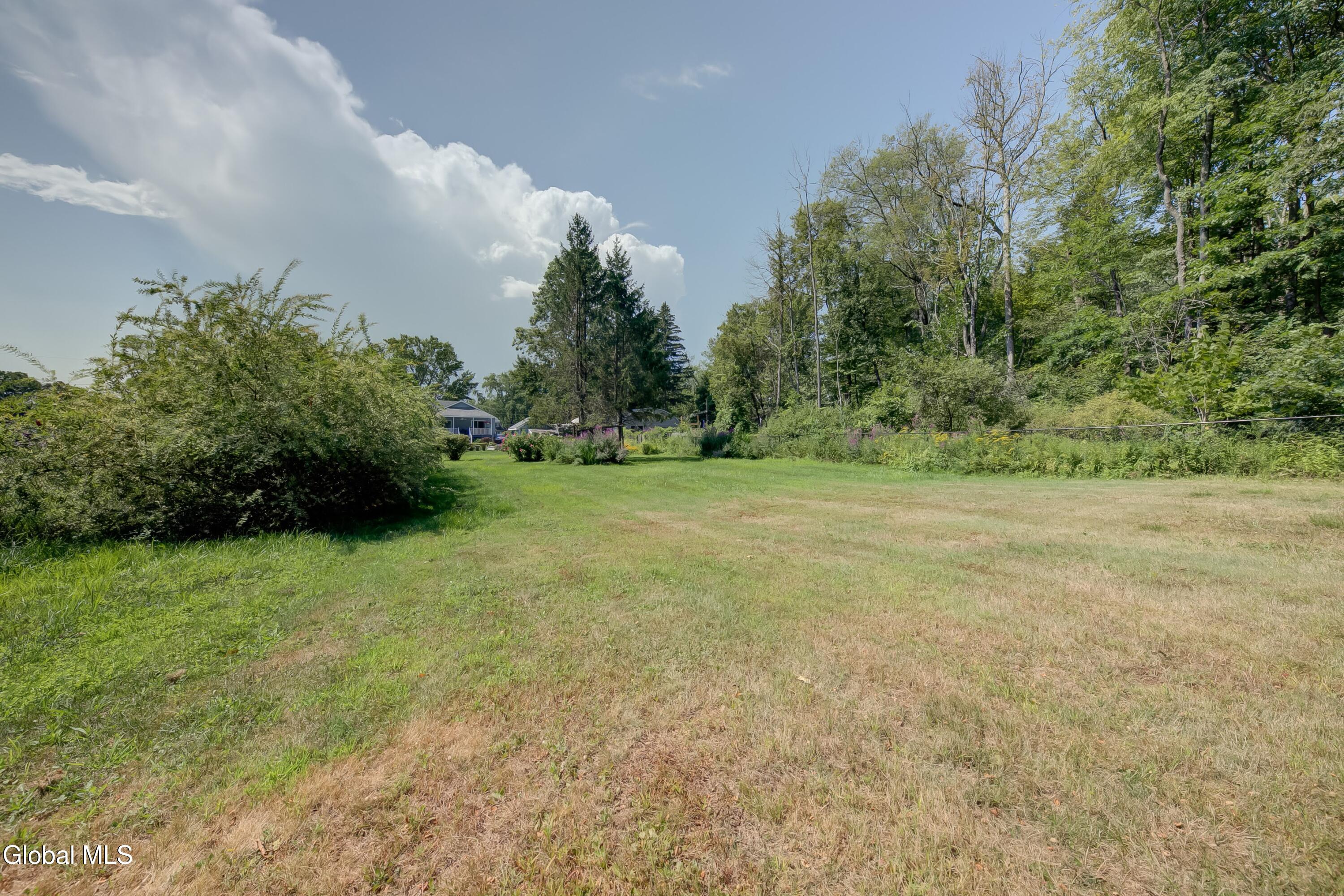 59 New Shaker Road Colonie, NY 12205 - Photo 66 of 81 59 New Shaker Rd-34