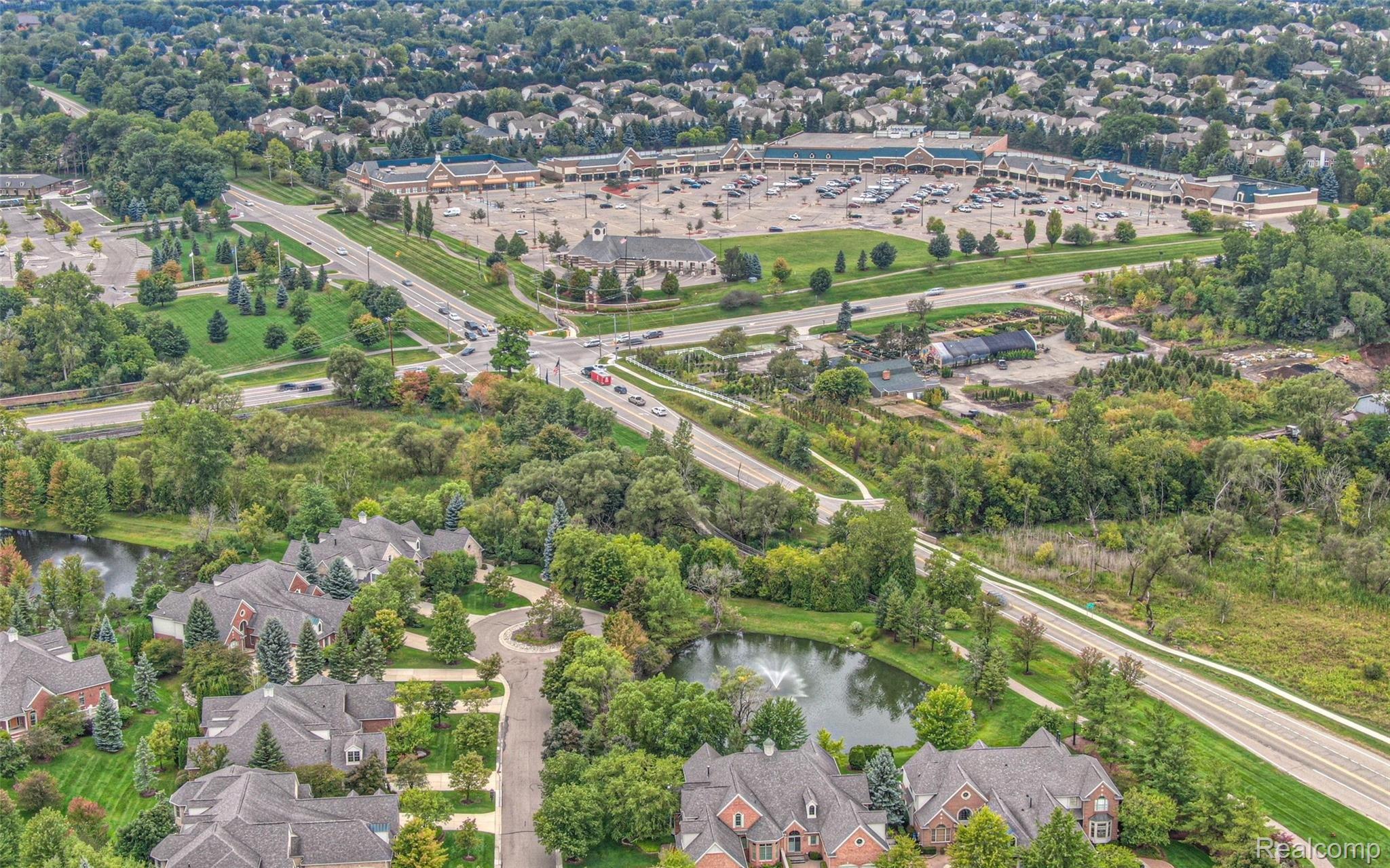 2778 Castlemartin Court Rochester, MI 48306 - Photo 33 of 34 33 - Steps From Stores.jpg