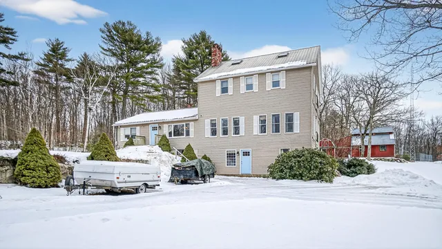$470,000 | 163 Valley Road, Raymond, ME 04071