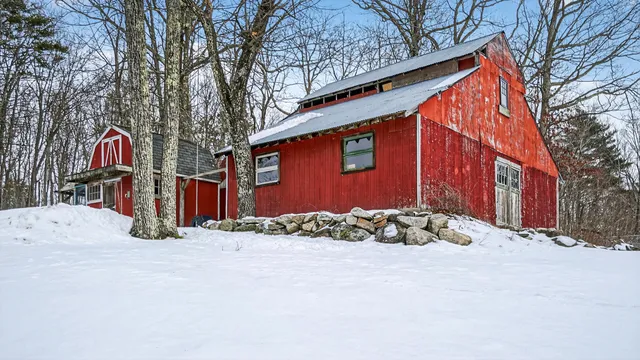 $470,000 | 163 Valley Road, Raymond, ME 04071