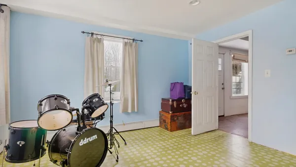 $470,000 | 163 Valley Road, Raymond, ME 04071