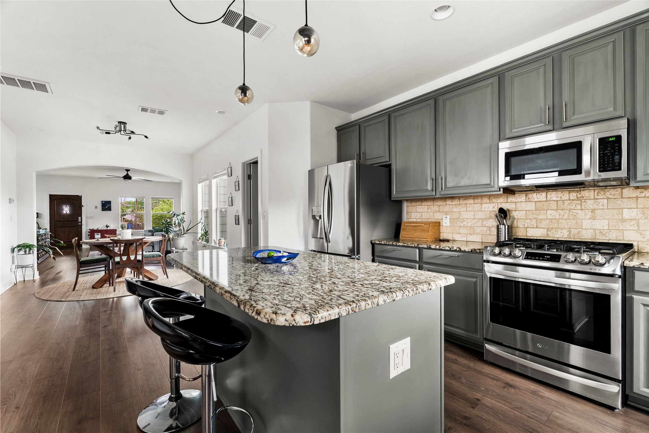 1600 Maple Avenue, Unit 1 Austin, TX 78702 - Photo 14 of 38