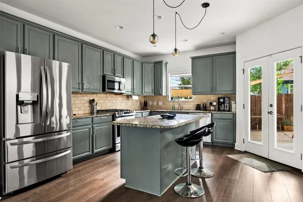 $800,000 | 1600 Maple Avenue, Unit 1, Austin, TX 78702