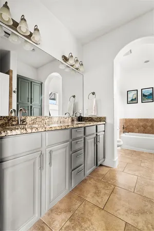 $800,000 | 1600 Maple Avenue, Unit 1, Austin, TX 78702