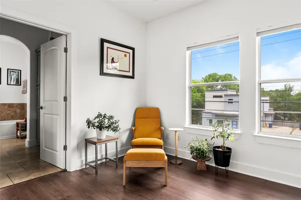 $800,000 | 1600 Maple Avenue, Unit 1, Austin, TX 78702