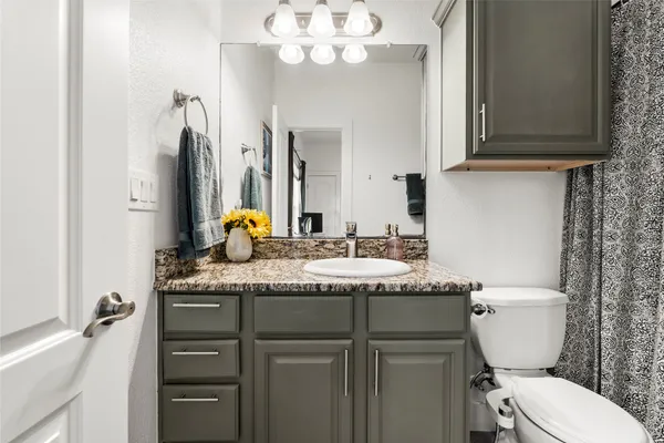 $800,000 | 1600 Maple Avenue, Unit 1, Austin, TX 78702